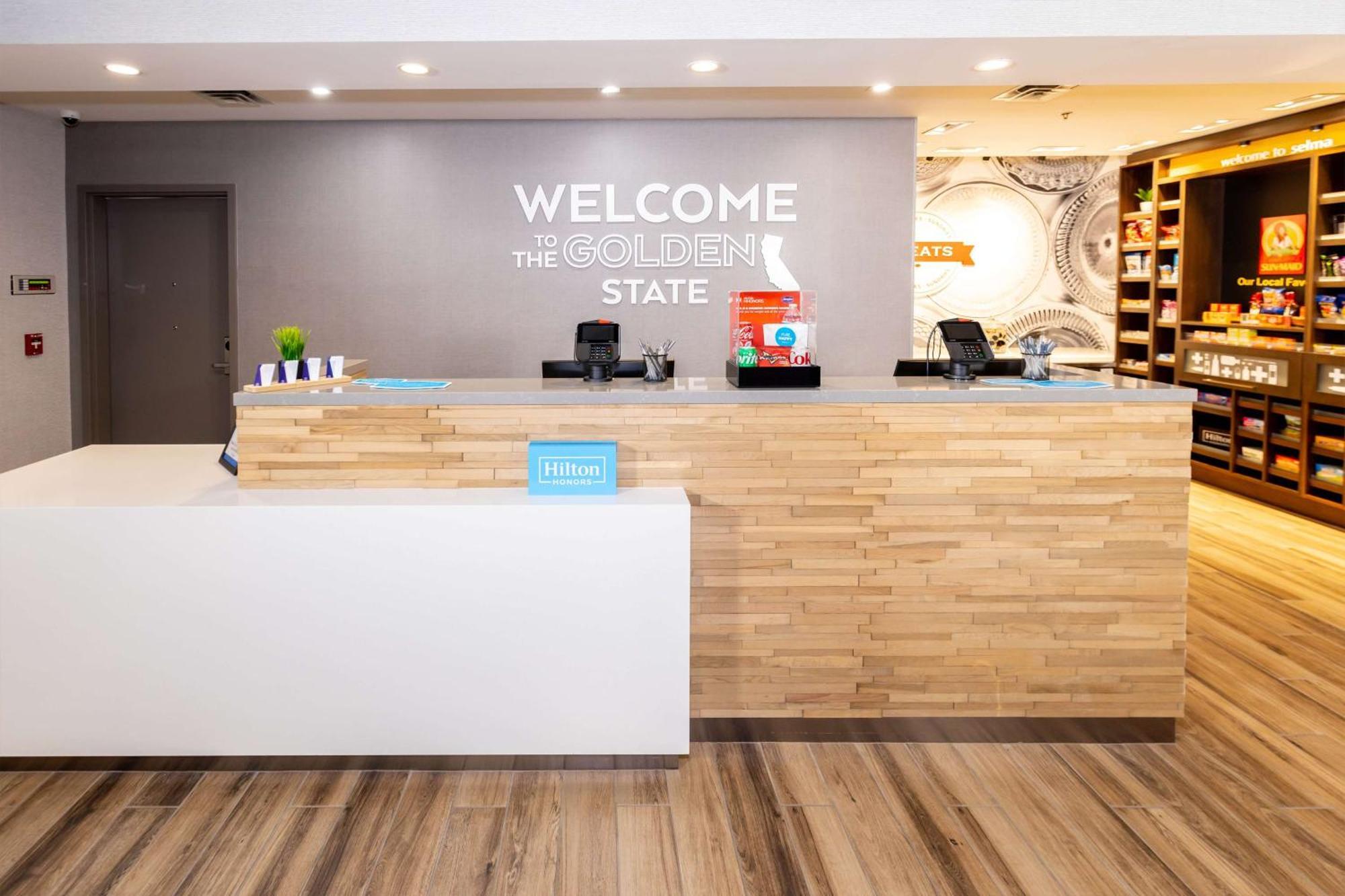 Hampton Inn Selma, Ca Экстерьер фото
