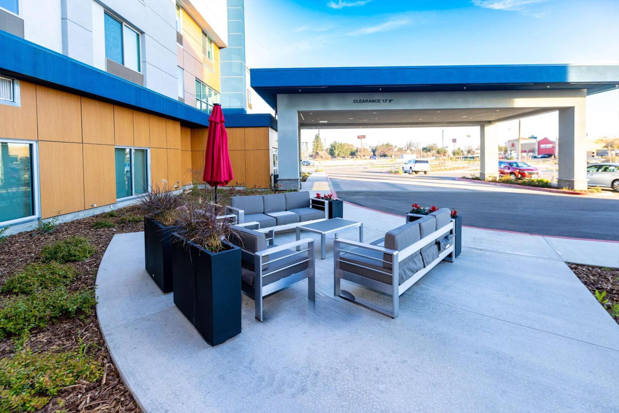 Hampton Inn Selma, Ca Экстерьер фото